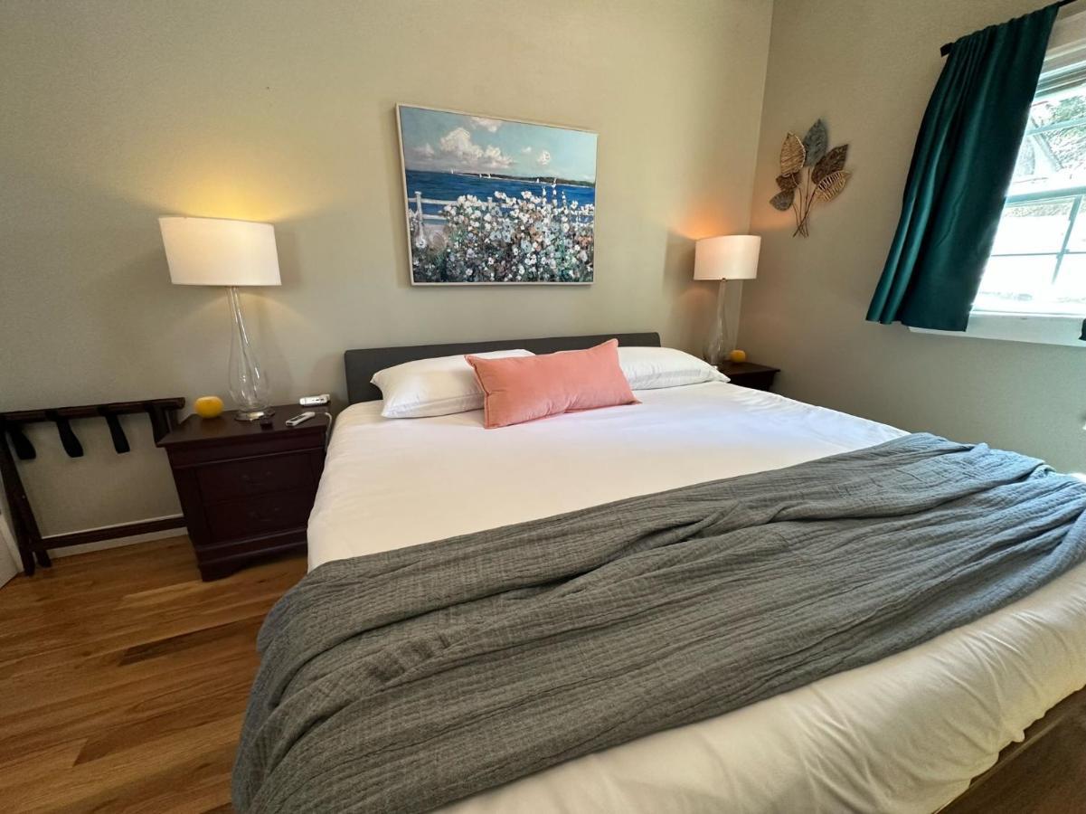 Luxury Smart Bungalow Fayetteville Ngoại thất bức ảnh